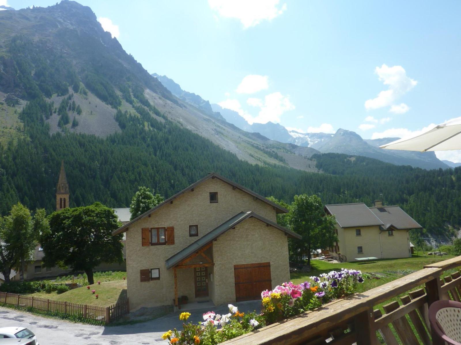 Les Agneaux Hotell Villar-dʼArène Exteriör bild