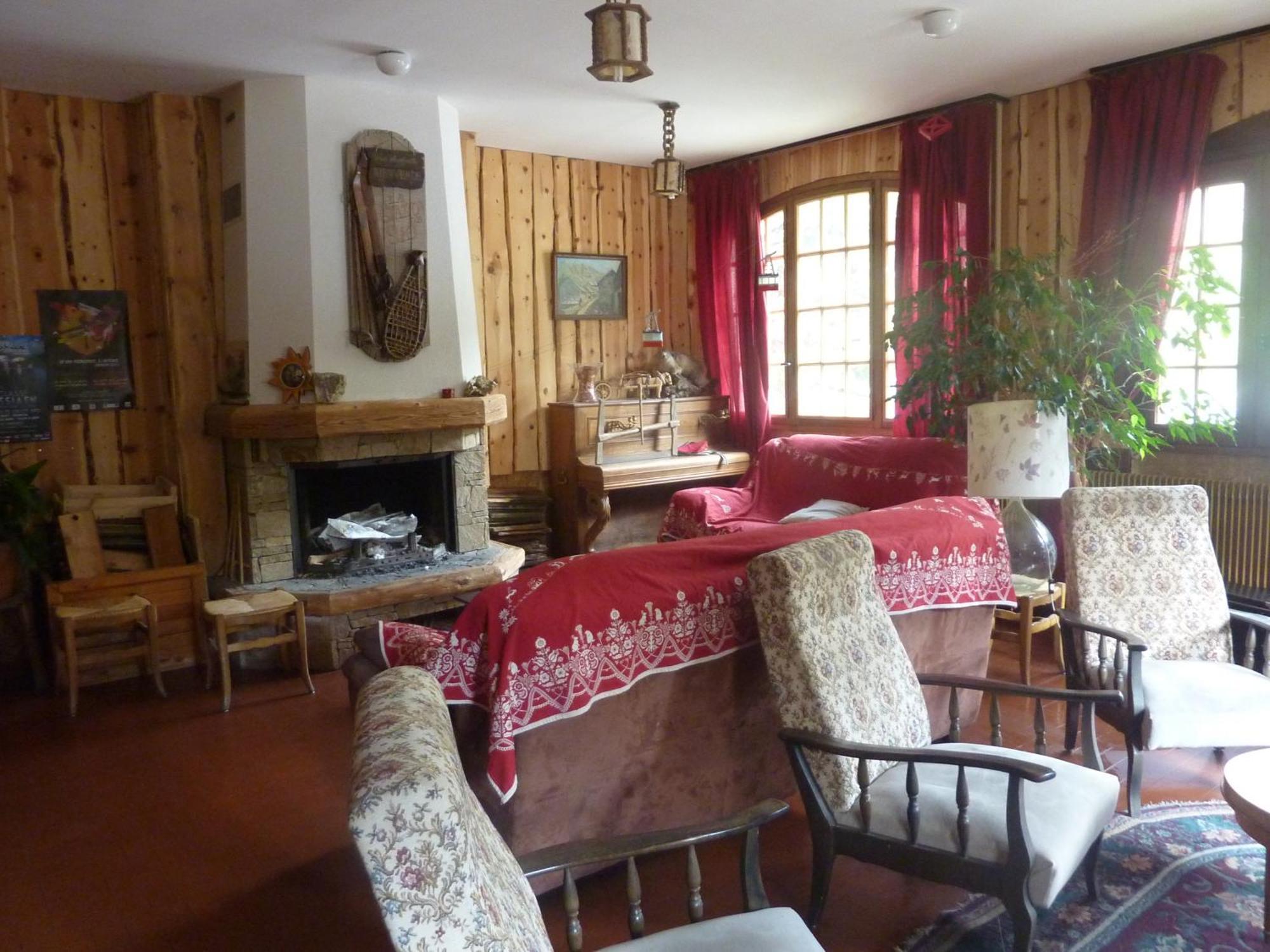 Les Agneaux Hotell Villar-dʼArène Exteriör bild
