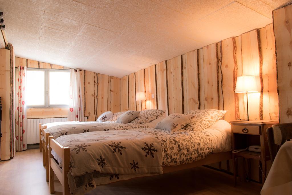 Les Agneaux Hotell Villar-dʼArène Exteriör bild