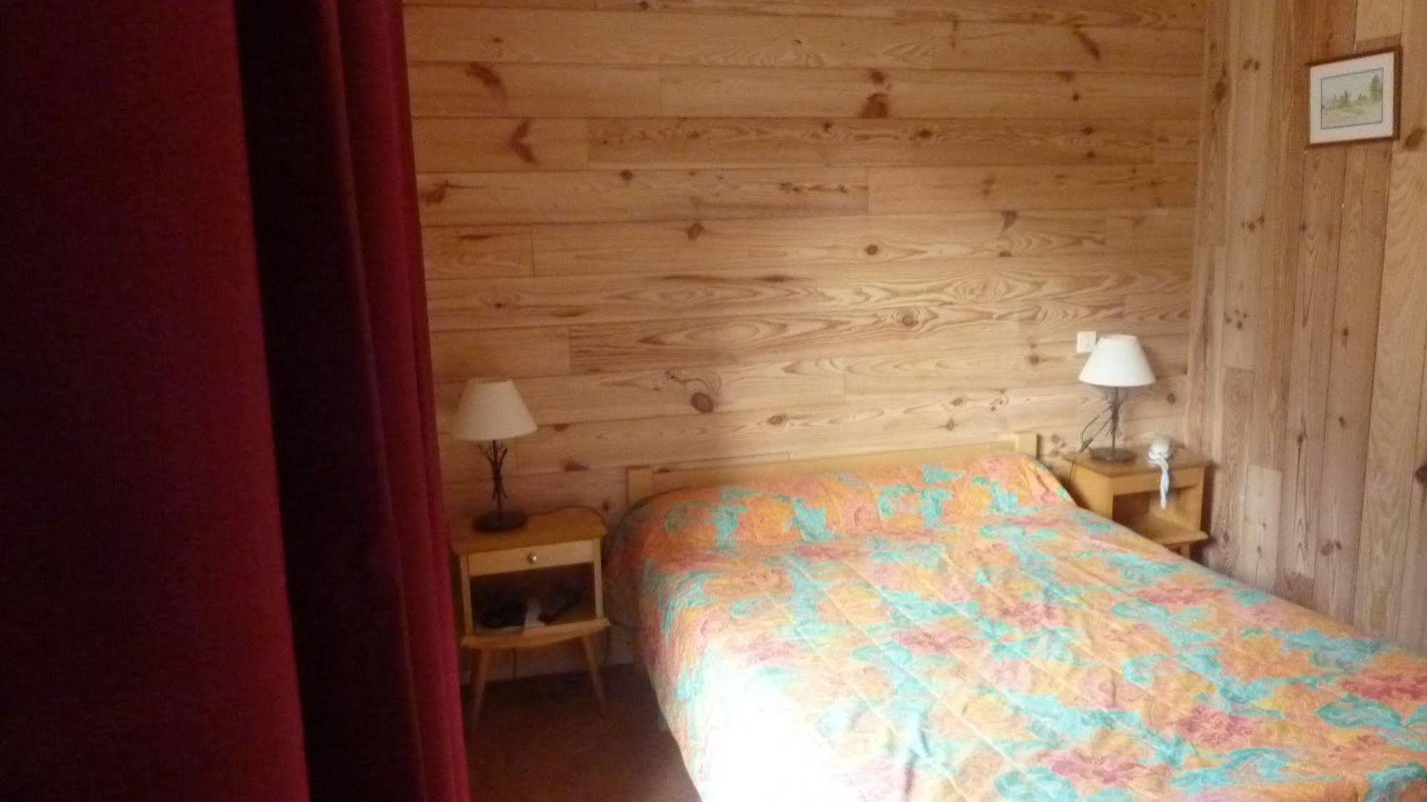 Les Agneaux Hotell Villar-dʼArène Exteriör bild